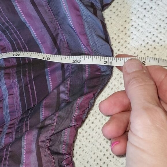 Christopher & Banks Full Buttoned Purple Hues Rushed Crepe Sz. M Jacket - Picture 7 of 8